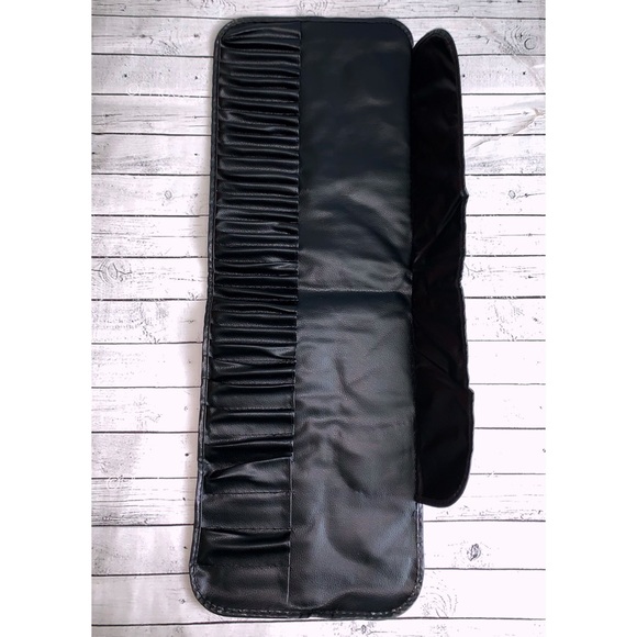 NWT Makeup Brush Roll For PRO MAKEUP ARTISTS - Picture 3 of 5